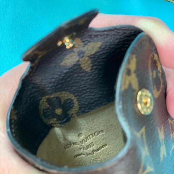 🛑SOLD Louis Vuitton sunglass case - Picture 6 of 8